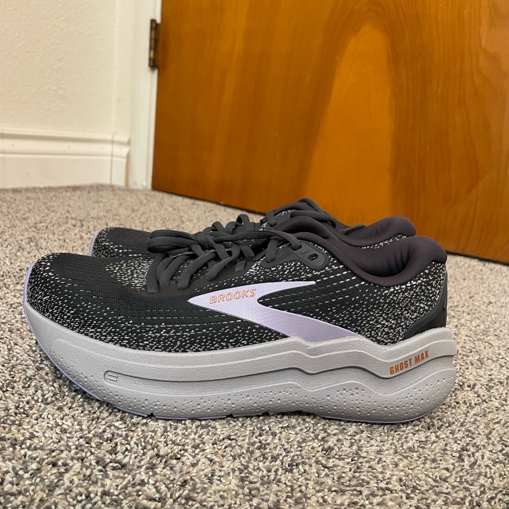Brooks Black and Gray Athletic Shoes with Cushioned Soles